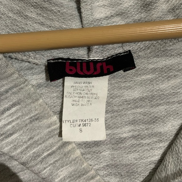 BLUSH TANK TOP HOODIE - Picture 2 of 2